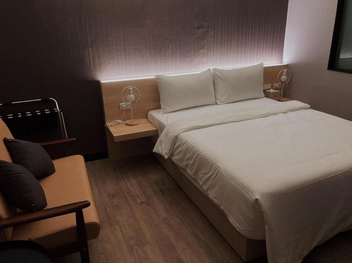 Cy Hotel Taipeh Exterior foto
