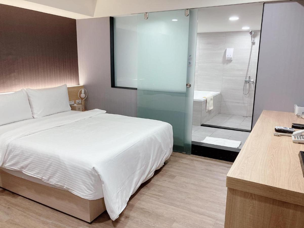 Cy Hotel Taipeh Exterior foto